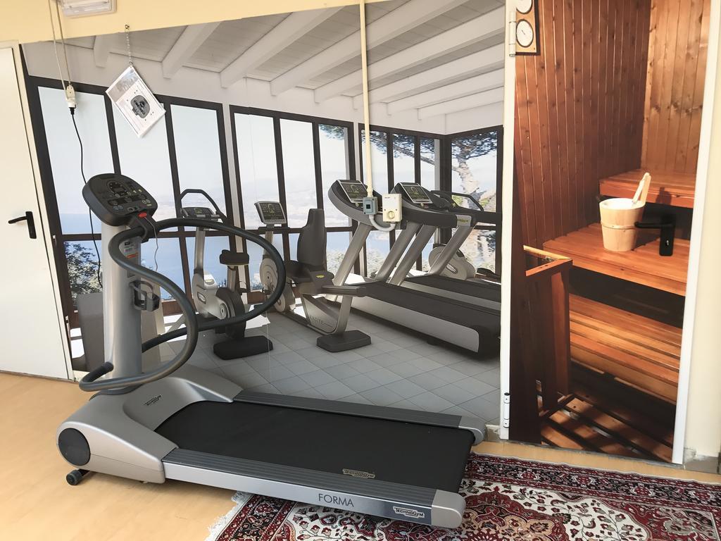 Hotel Byron Milano Marittima Eksteriør billede