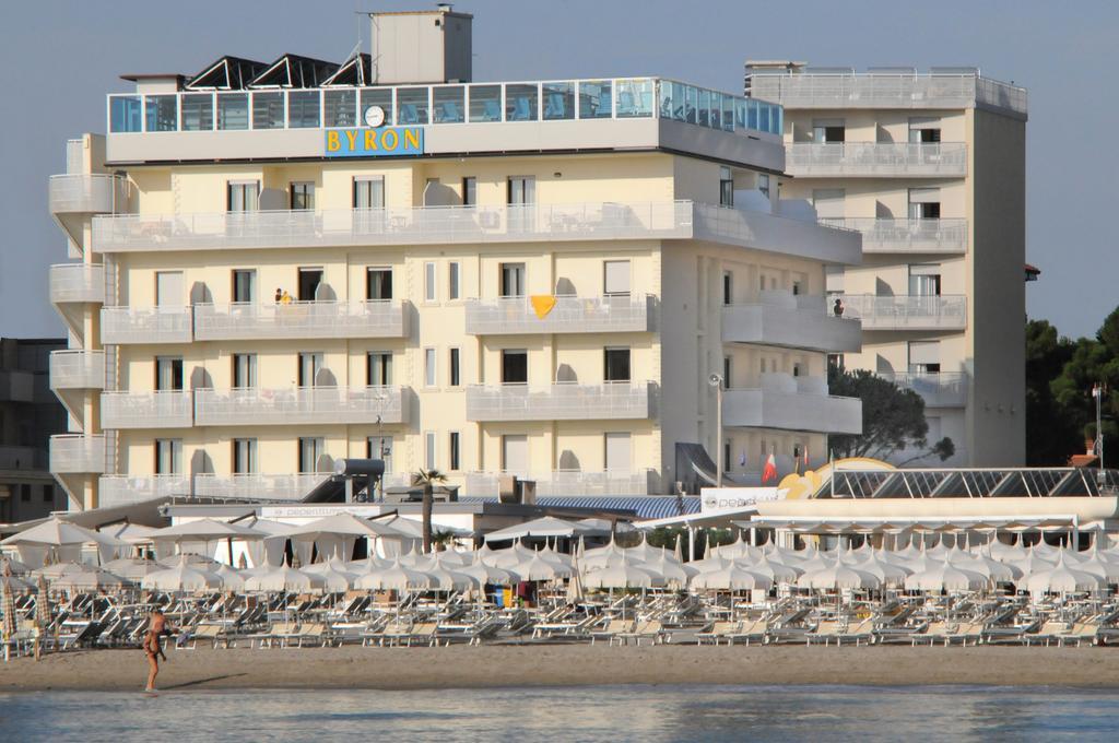 Hotel Byron Milano Marittima Eksteriør billede