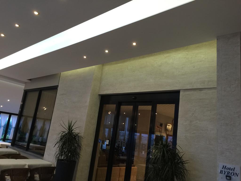 Hotel Byron Milano Marittima Eksteriør billede
