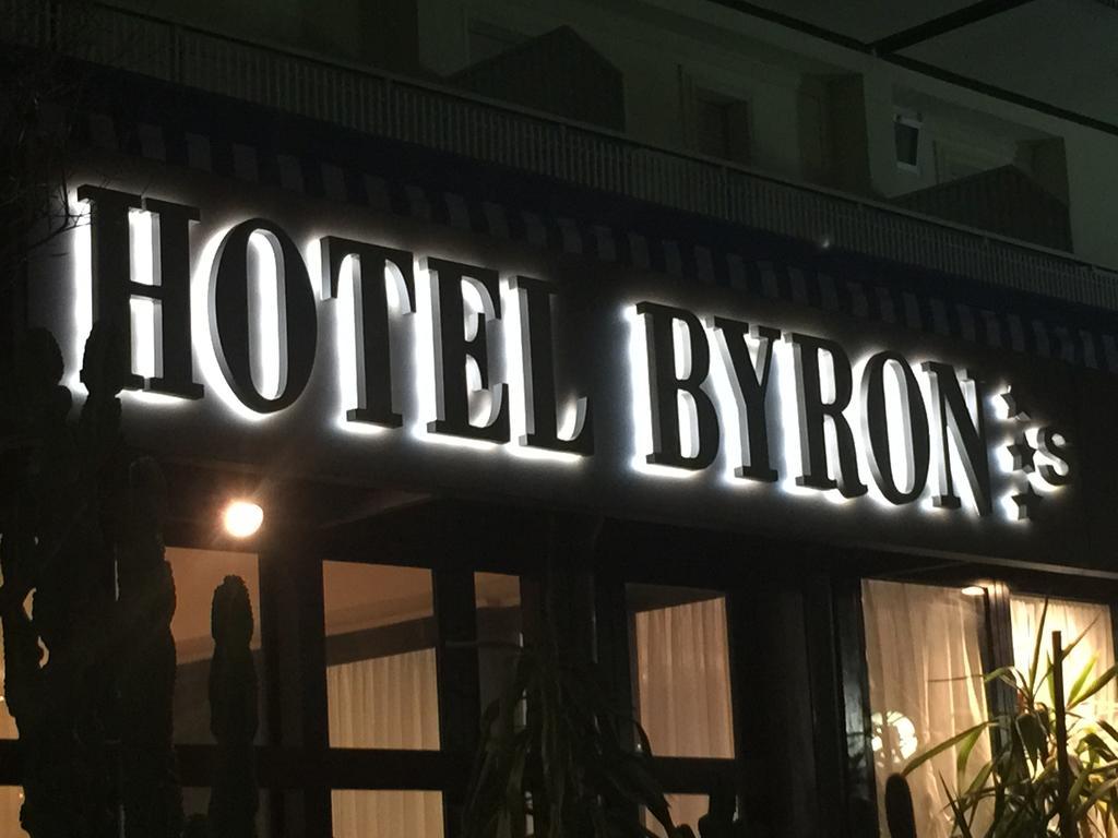 Hotel Byron Milano Marittima Eksteriør billede