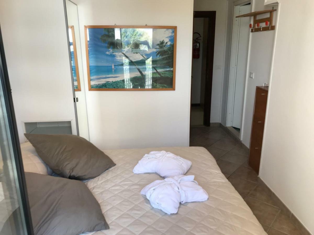 Hotel Byron Milano Marittima Eksteriør billede